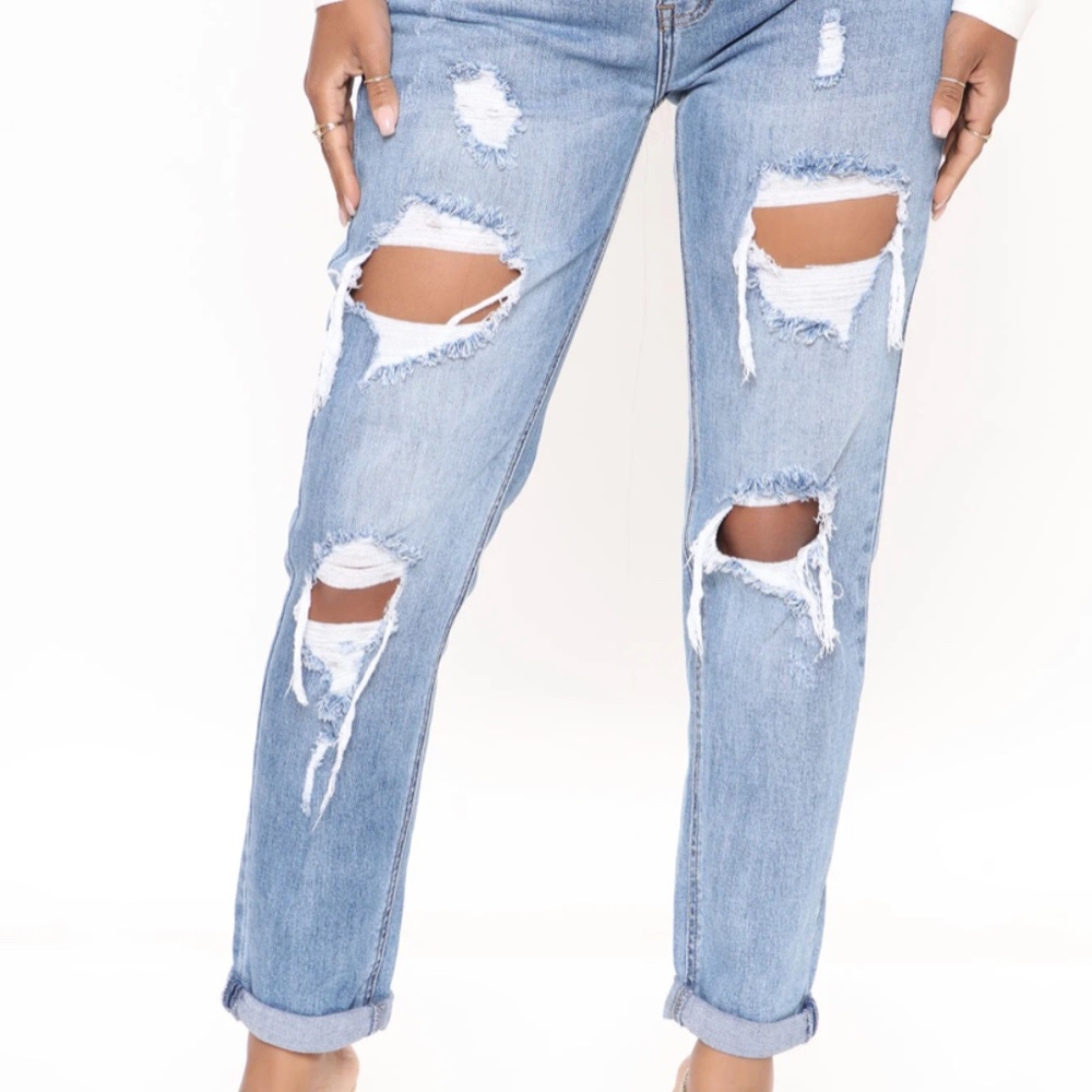 Fashion Nova “I Said So” Ripped Boyfriend Jeans